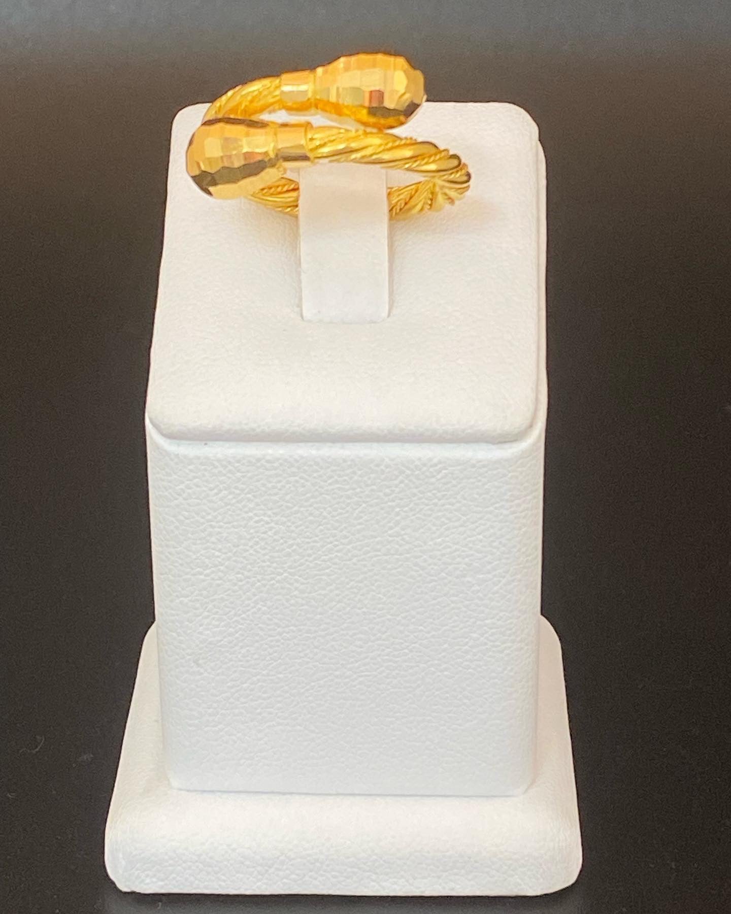 21k Ring - Size 7.5 - 6.0 Grams