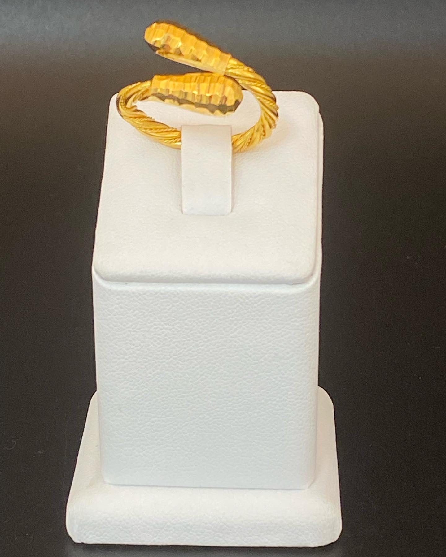 21k Ring - Size 9 - 5.0 Grams