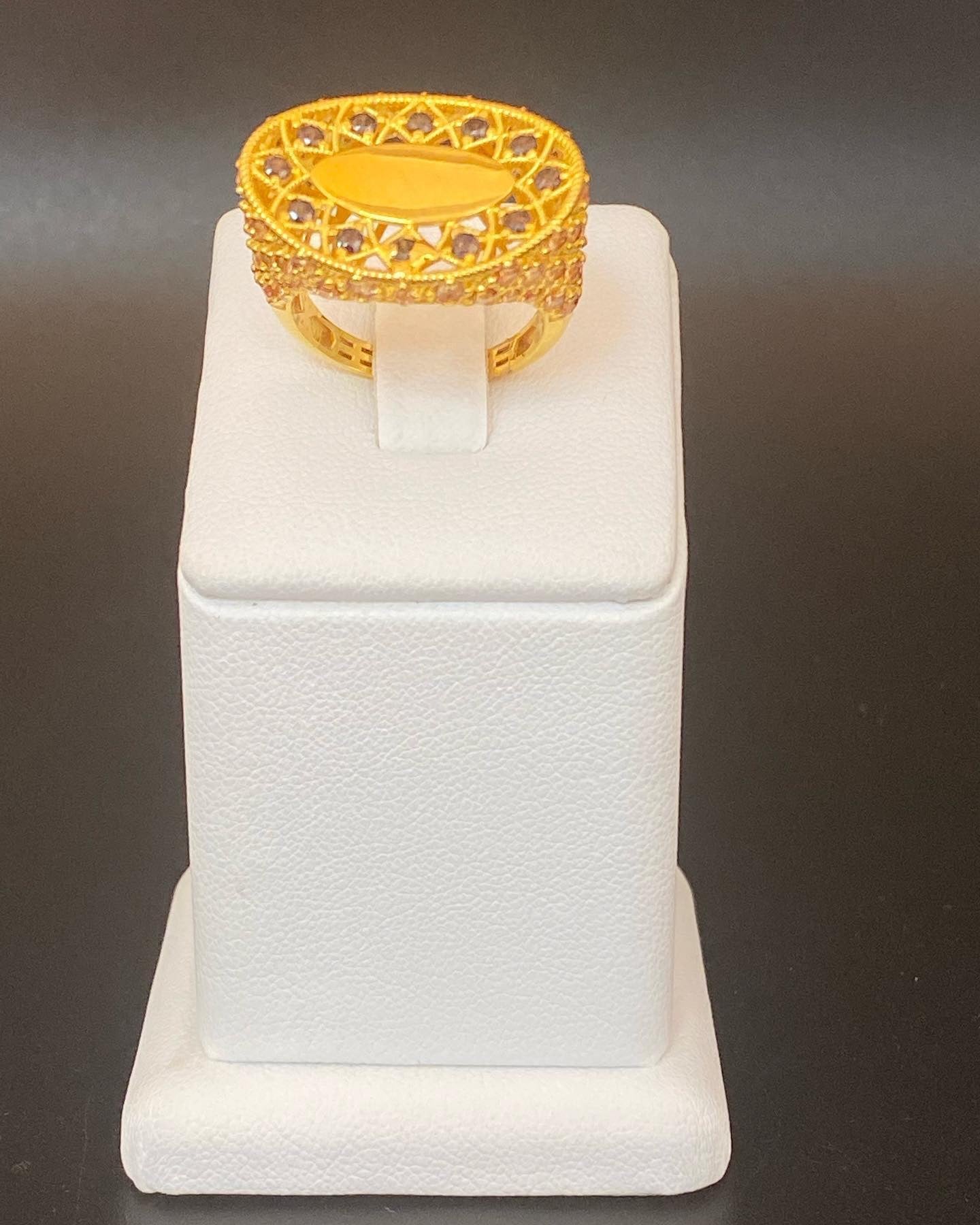 21k Ring - Size 8 - 7.3 Grams