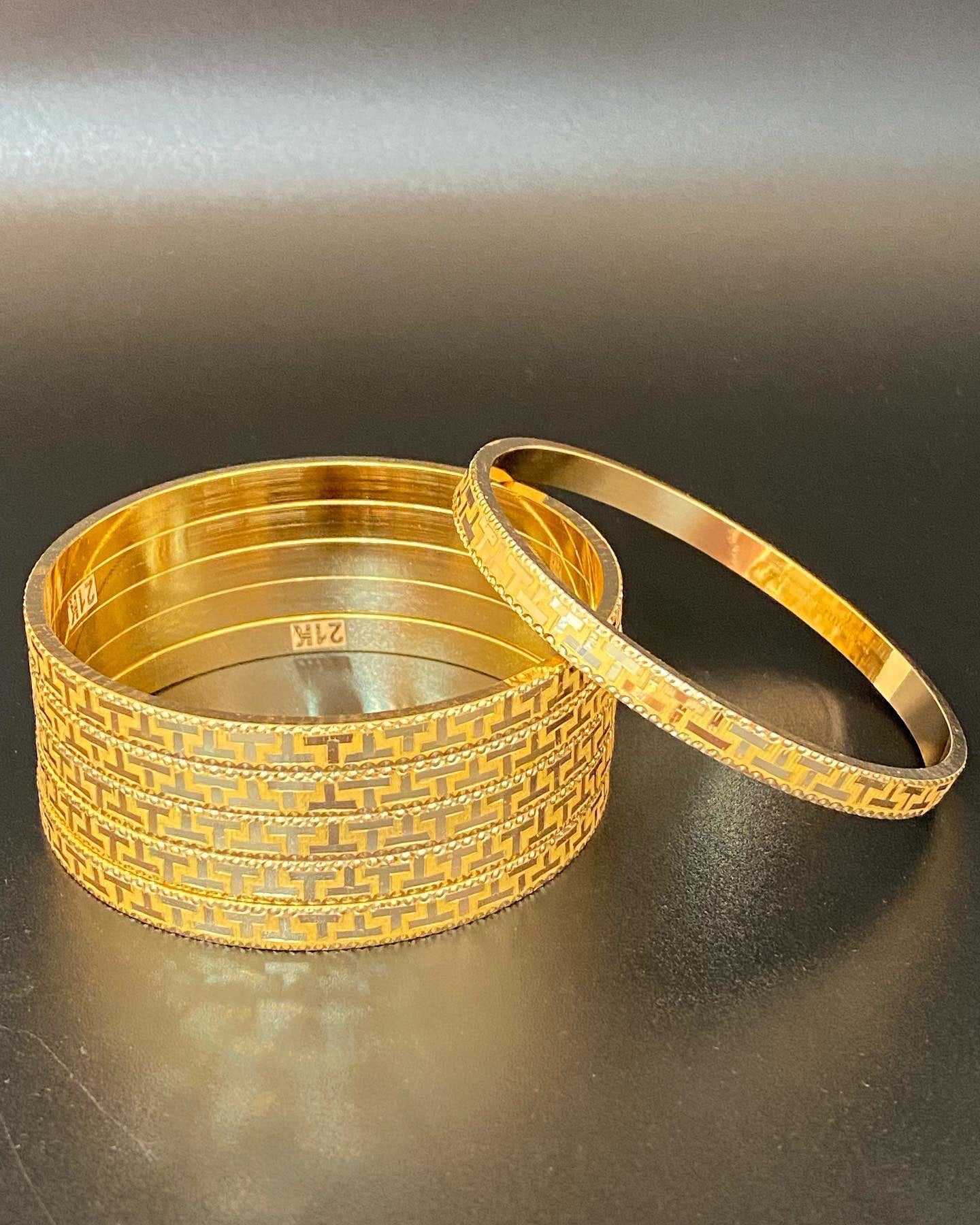 6 Piece Bangle Set - 21k - 53.3 grams